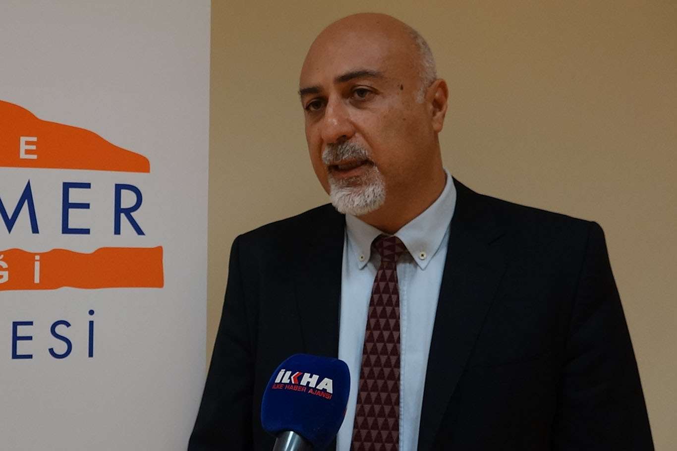 Alzheimer hastalığı nedir, tedavi yöntemleri nelerdir? Alzheimer hastalığı nedir, tedavi yöntemleri nelerdir?